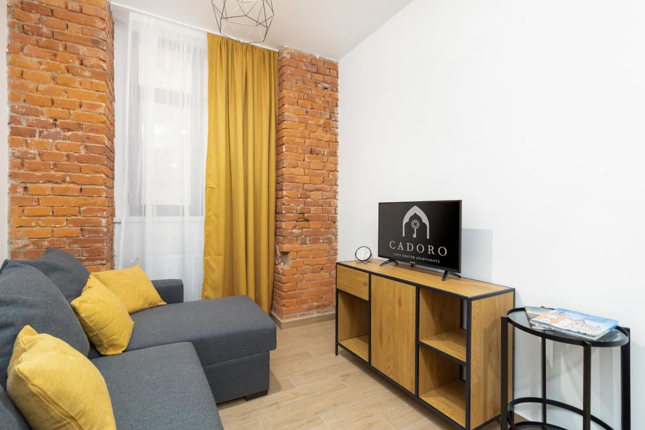 Cadoro City Center Apartments Oradea Exteriör bild